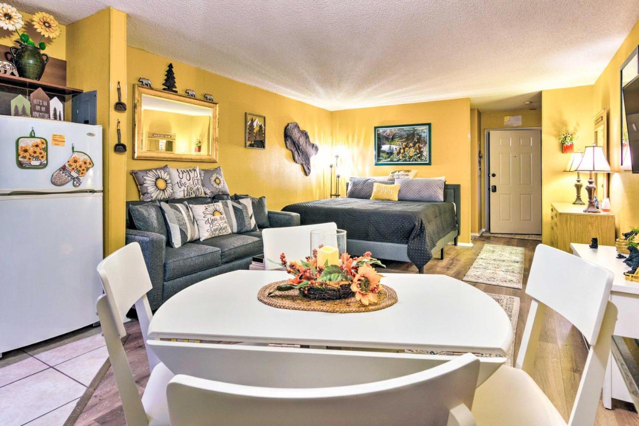Studio With Resort Amenities 1 Mi To Lake Lure Zewnętrze zdjęcie